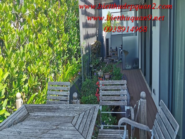 bán biệt thự sân vườn holm villa thảo điền