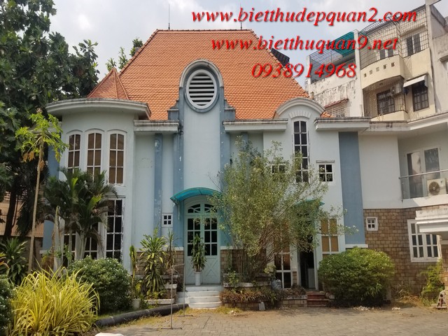 biệt thự quận 2 bán