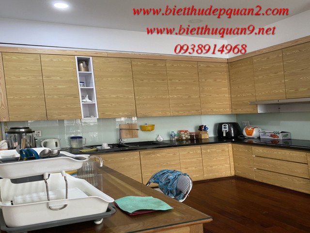 ban biet thu vuon phuong thao dien