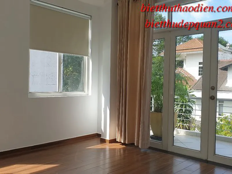 Cho thuê biệt thự Thảo Điền giá rẻ, có hồ bơi, khu compound an ninh 24/24