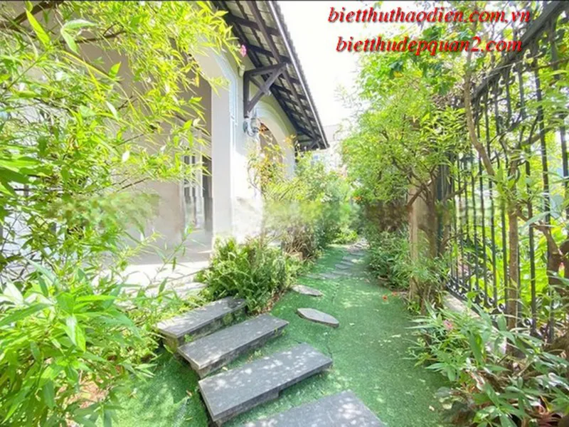 Bán biệt thự 118 Nguyễn Văn Hưởng Thảo Điền