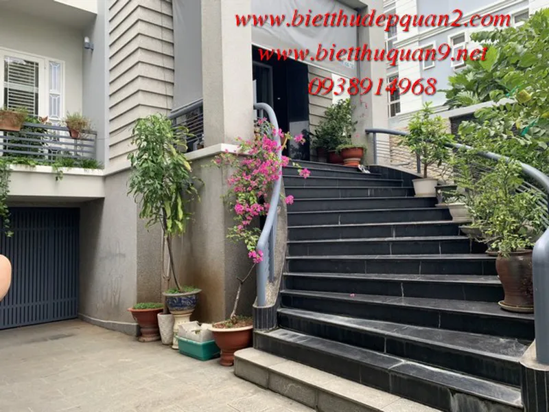 Bán biệt thự compound trên đường Xuân Thủy phường Thảo Điền