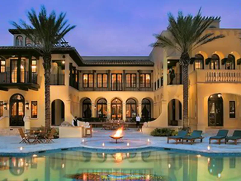 Bán Biệt Thự Đẹp Mặt Tiền Sông Thảo Điền Quận 2