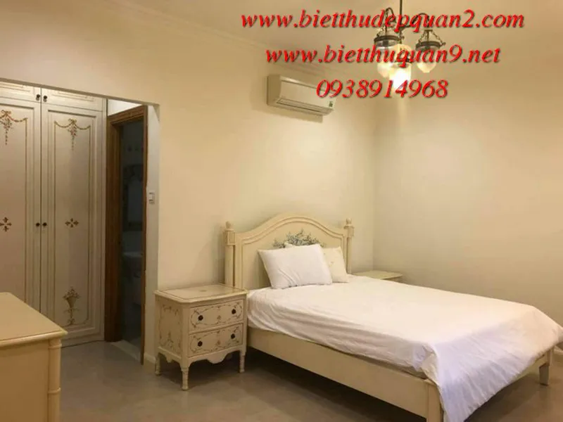 BÁN BIỆT THỰ HỒ BƠI SÂN VƯỜN GẦN TRƯỜNG HỌC ISHCMC