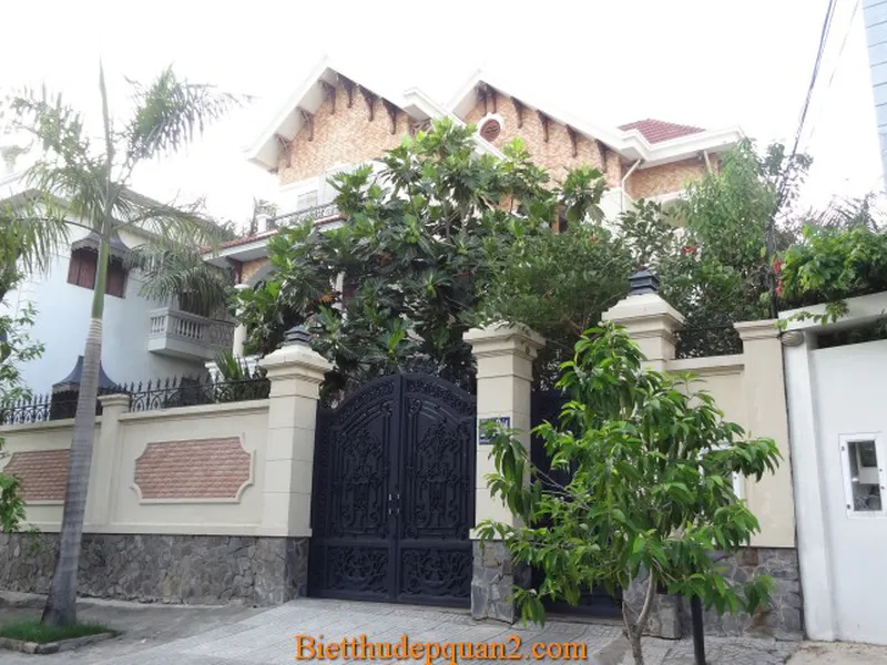 BÁN BIỆT THỰ THẢO ĐIỀN QUẬN 2 ĐẸP 800M2