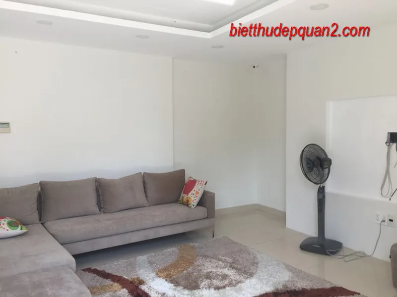 BÁN BIỆT THỰ NỘI KHU XUÂN THỦY THẢO ĐIỀN