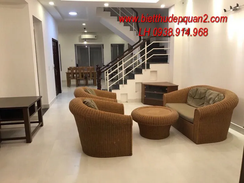 Bán biệt thự phường Thảo Điền hướng tây nam