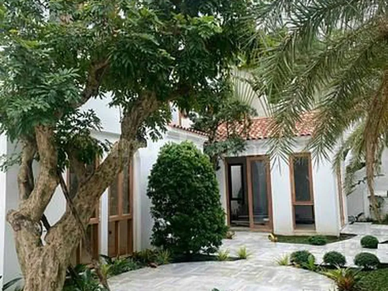 BÁN VILLA THẢO ĐIỀN SÂN VƯỜN HỒ BƠI ĐẸP