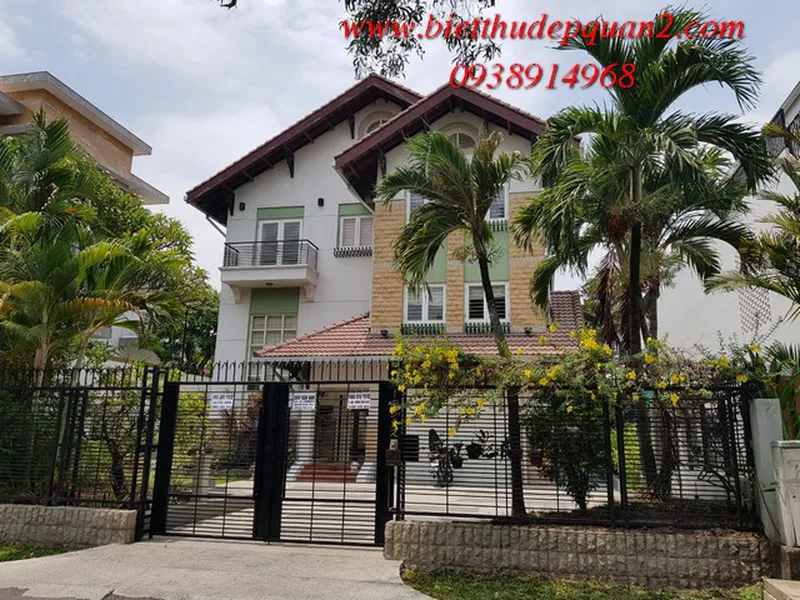 Biệt thự đẳng cấp tại khu vực đường Nguyễn Văn Hưởng