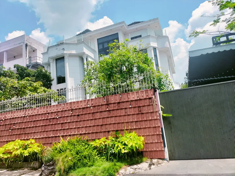 Cho thuê biệt thự Thảo Điền 1022m2 làm trường, showroom, nhà hàng