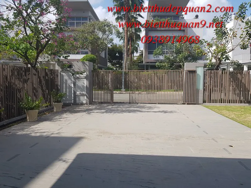 NHÀ THÔ KHU RIVIERA COVE QUẬN 9