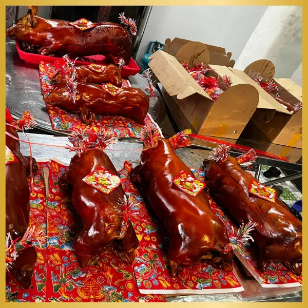 HEO SỮA QUAY 1,9 - 2,5KG