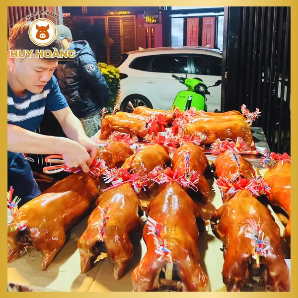 HEO SỮA QUAY 2,6 - 2,9KG