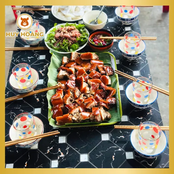 HEO SỮA QUAY 2,6 - 2,9KG