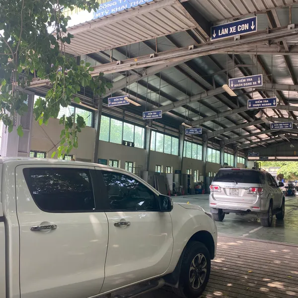 Đăng kiểm xe hơi