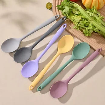 Silicone spoon for infant weaning – OEM standard