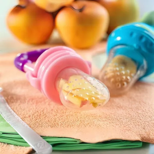 Silicone baby feeder nipple for weaning – soft and safe