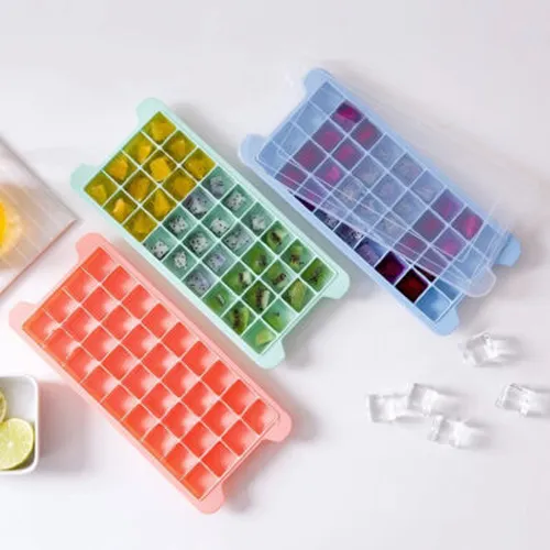 Round silicone ice tray with lid