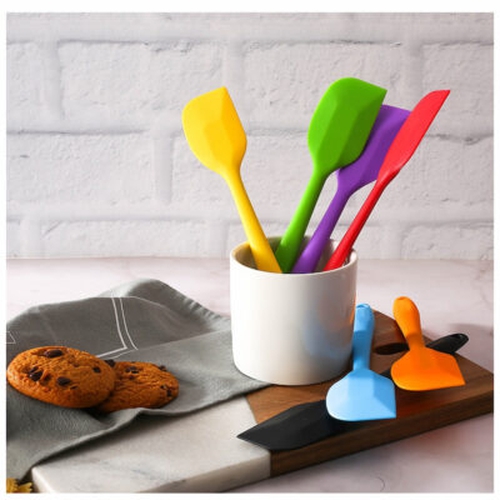 Heat-Resistant Silicone Dough Spatula