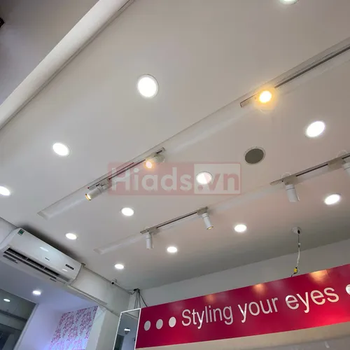 THIẾT KẾ BẢNG HIỆU - NỘI THẤT CỬA HÀNG DOLL EYES