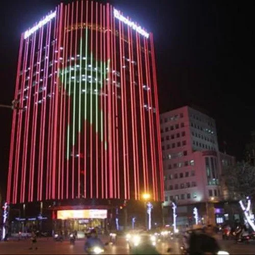 TRANG TRÍ LED TÒA NHÀ NGOÀI TRỜI