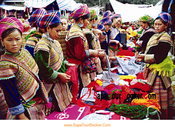 Thổ Cẩm Sapa nét duyên dáng của những cô gái vùng Sapa Thổ Cẩm Sapa nét duyên dáng của những cô gái vùng Sapa