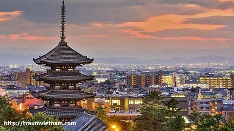 Text Box: NGÀY 04 : MATSUMOTO - FUJI - TOKY (Ăn: Sáng, Trưa, Chiều)