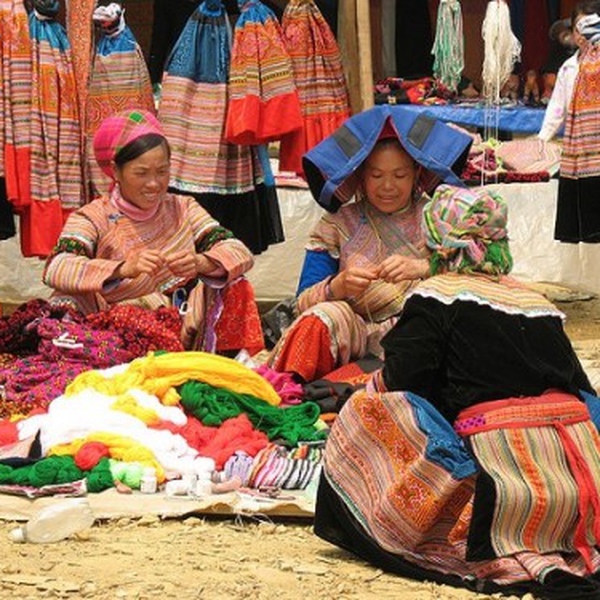 DU LỊCH SAPA - CHỢ BẮC HÀ 2 NGÀY 3 ĐÊM BẰNG TÀU HỎA
