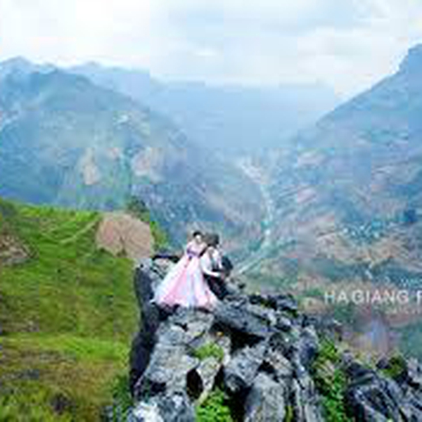 HÀ GIANG- ĐỒNG VĂN- LŨNG CÚ- MÈO VẠC 3 NGÀY 2 ĐÊM