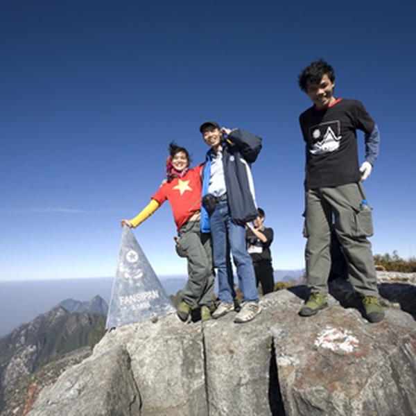 Sapa chinh phuc Fansipang 3 ngày 4 đêm