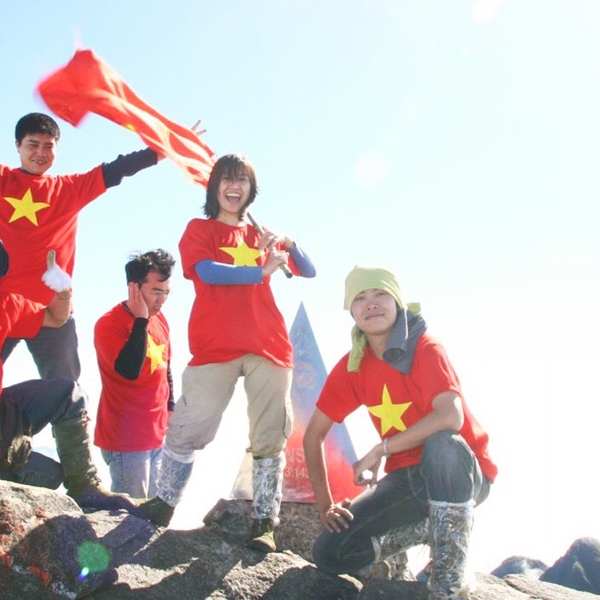 Tour chinh phục đỉnh Fansipang 2 ngày