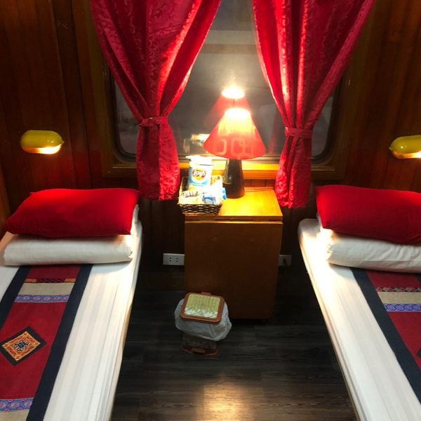 VÉ TÀU SAPA - TÀU DAMITRANS