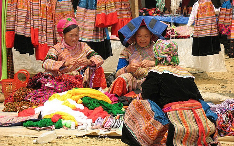 DU LỊCH SAPA - CHỢ BẮC HÀ 2 NGÀY 3 ĐÊM BẰNG TÀU HỎA
