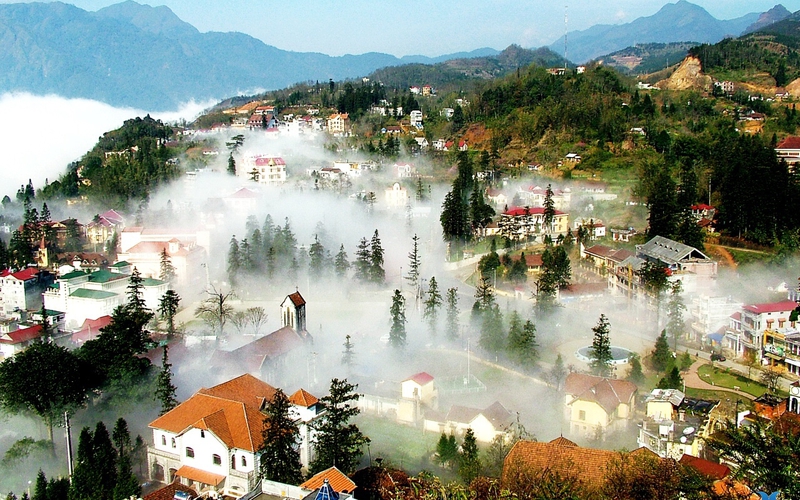 SA PA - THÁC BẠC - ĐÈO TRẠM TÔN - CAT CAT - HÀM RỒNG - HÀ KHẨU ( 2 NGÀY 1 ĐÊM)