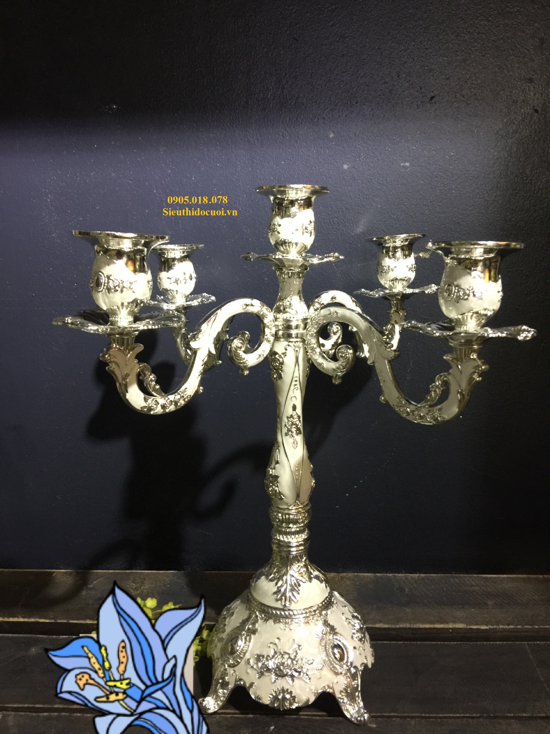 Chân nến trang trí giá rẻ Chân nến trang trí giá rẻ