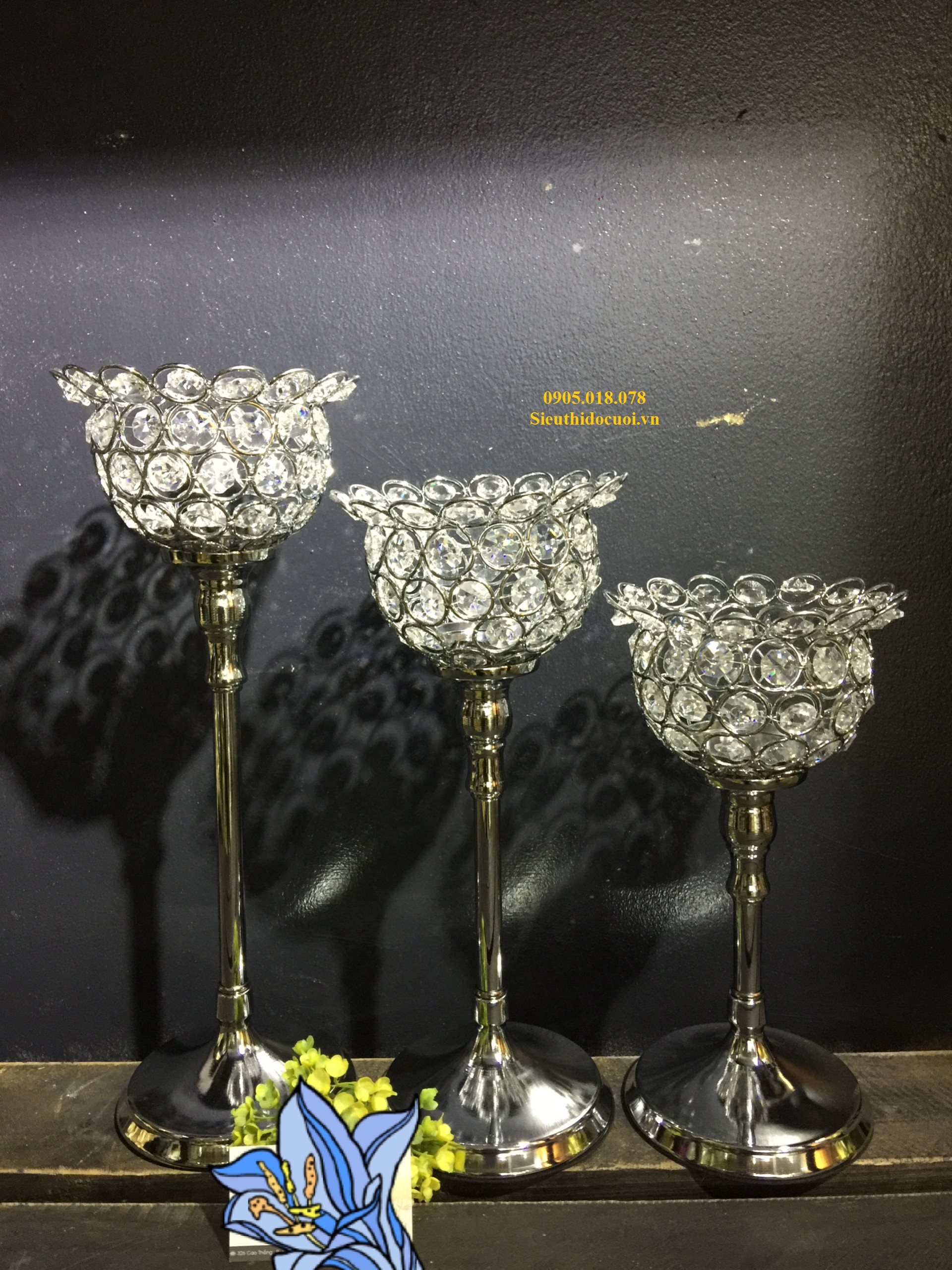 Chân nến trang trí giá rẻ Chân nến trang trí giá rẻ