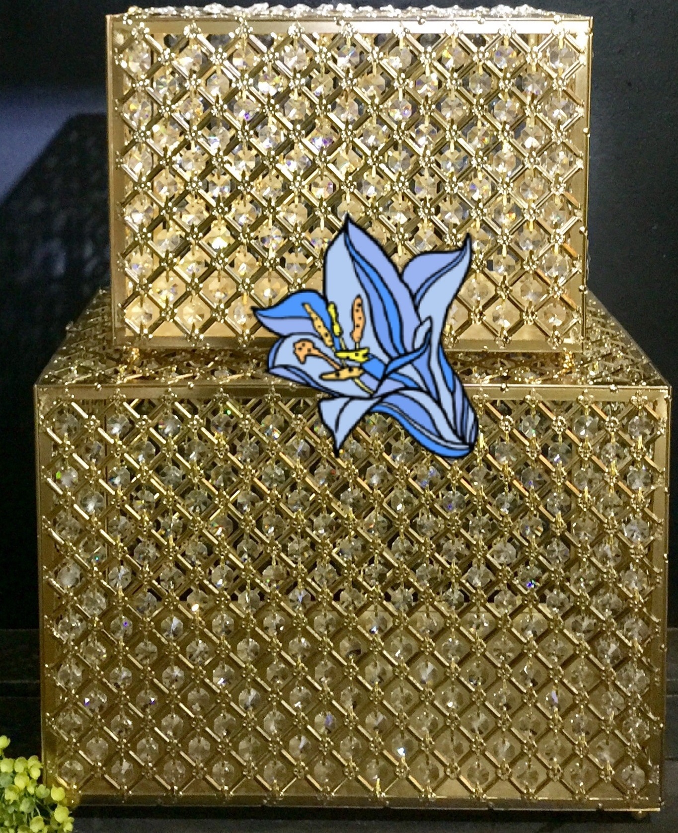 Thùng tiền đám cưới bằng kim loại đính pha lê Thùng tiền đám cưới bằng kim loại đính pha lê