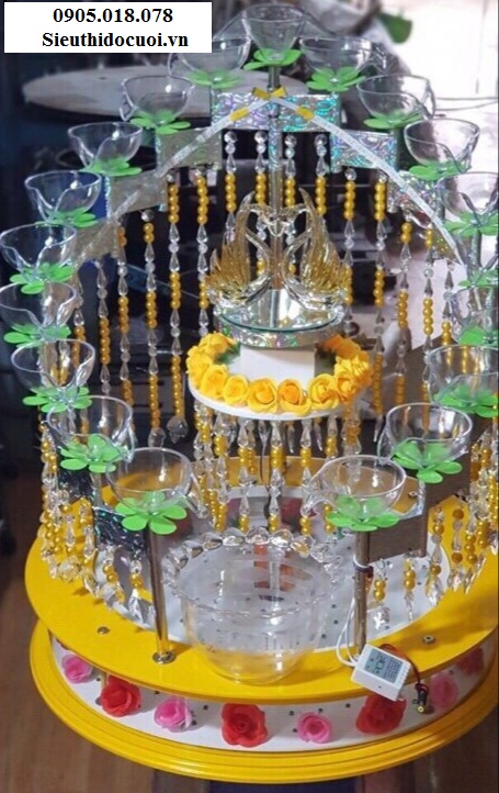 Tháp ly đám cưới mẫu TL2 Tháp ly đám cưới mẫu TL2