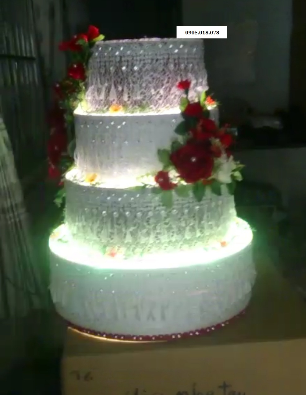 Bánh kem giả 4 tầng, Bánh kem mô hình 4 tầng Bánh kem giả 4 tầng, Bánh kem mô hình 4 tầng