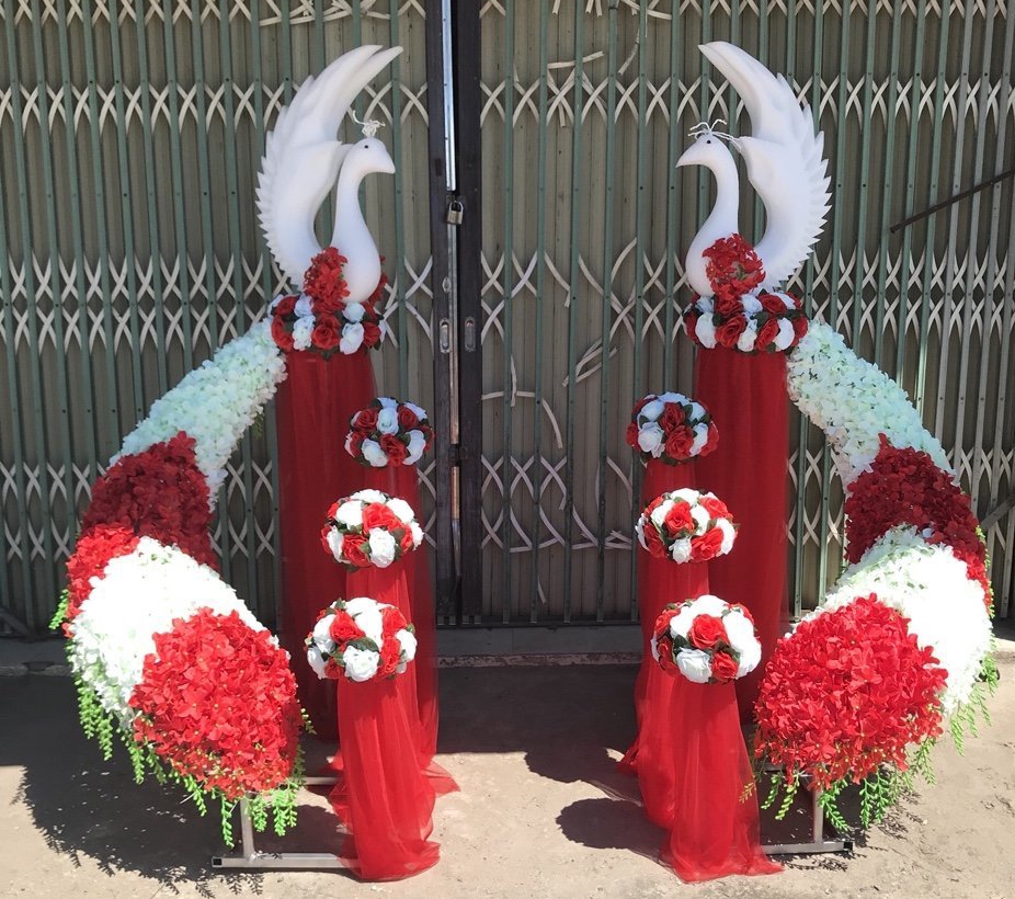 Chim công mô hình mút xốp có đèn led Chim công mô hình mút xốp có đèn led