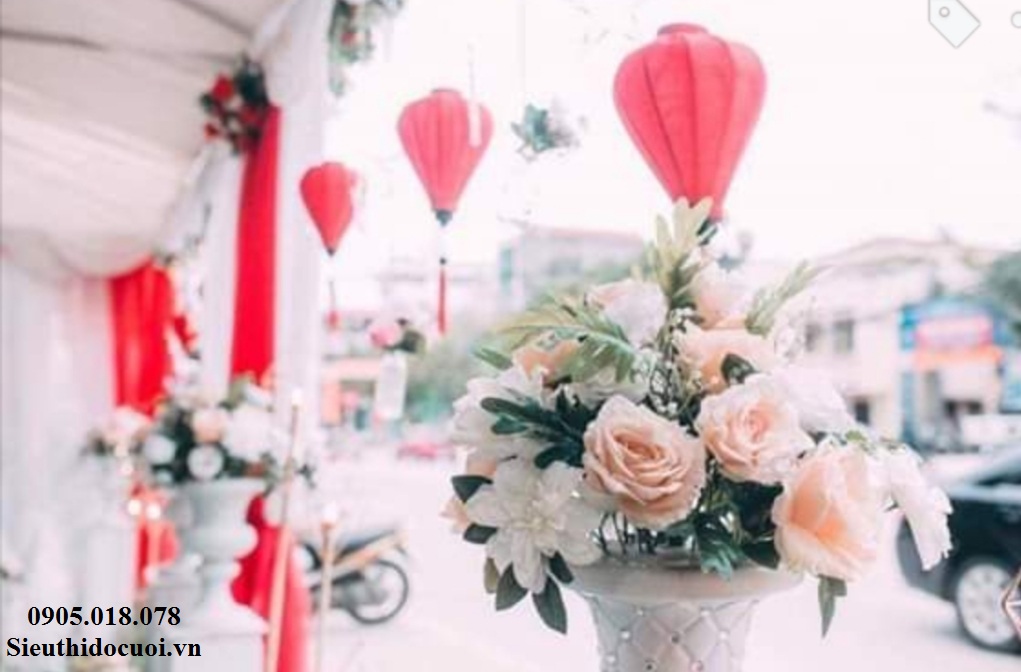 Lồng đèn trang trí rạp cưới Lồng đèn trang trí rạp cưới