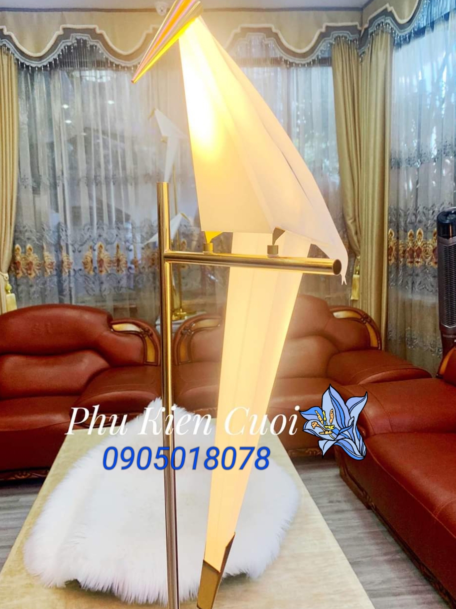 Đèn Con Vẹt Chân Đứng Và Đèn Con Vẹt Treo Tường Đèn Con Vẹt Chân Đứng Và Đèn Con Vẹt Treo Tường