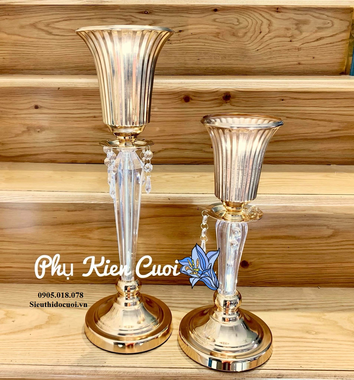 Chân nến pha lê trang trí tông màu vàng Chân nến pha lê trang trí tông màu vàng