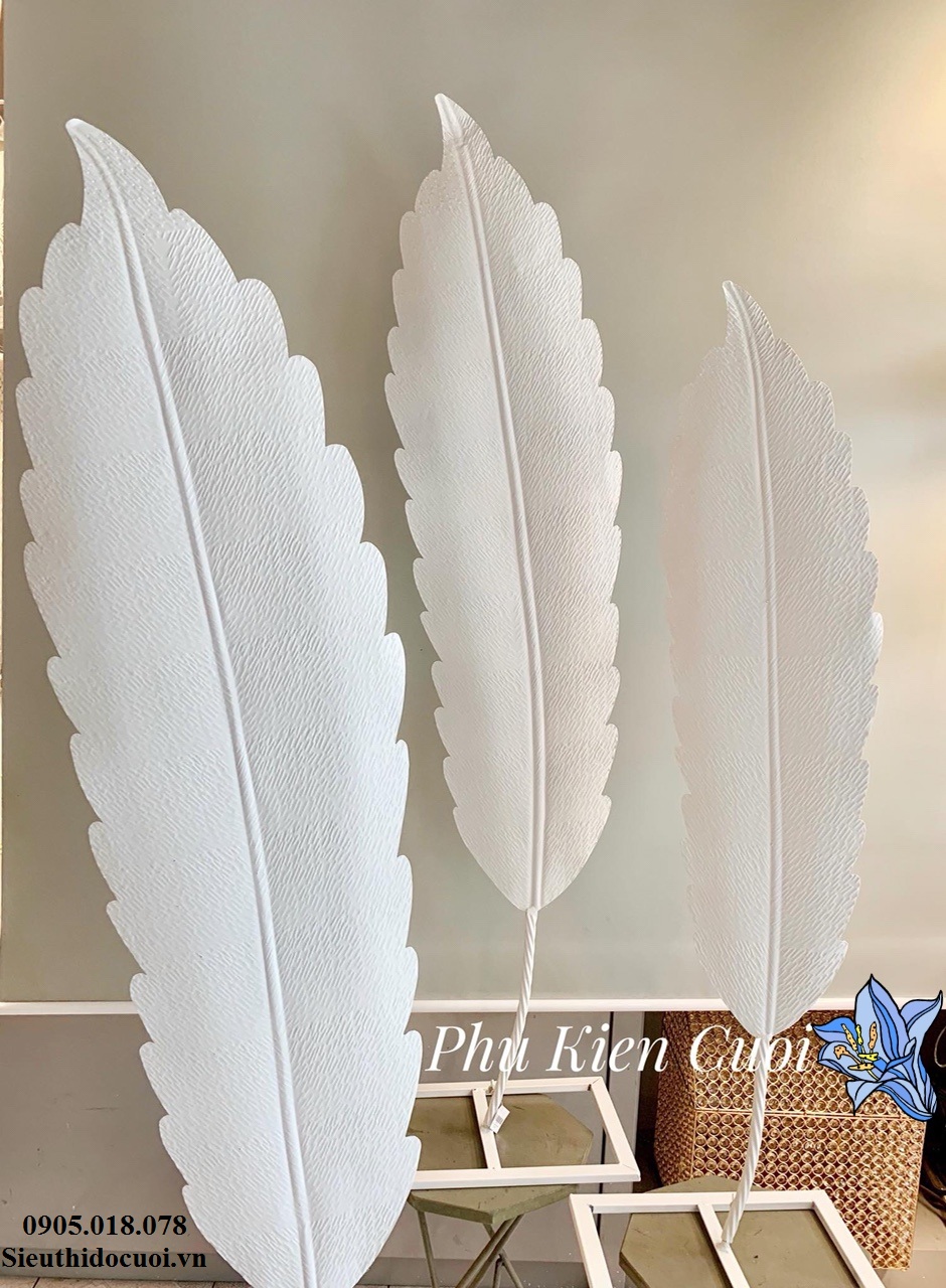 Hoa và lá trang trí sân khấu Hoa và lá trang trí sân khấu