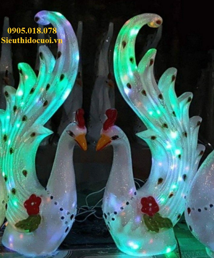 Chim công mô hình mút xốp có đèn led Chim công mô hình mút xốp có đèn led
