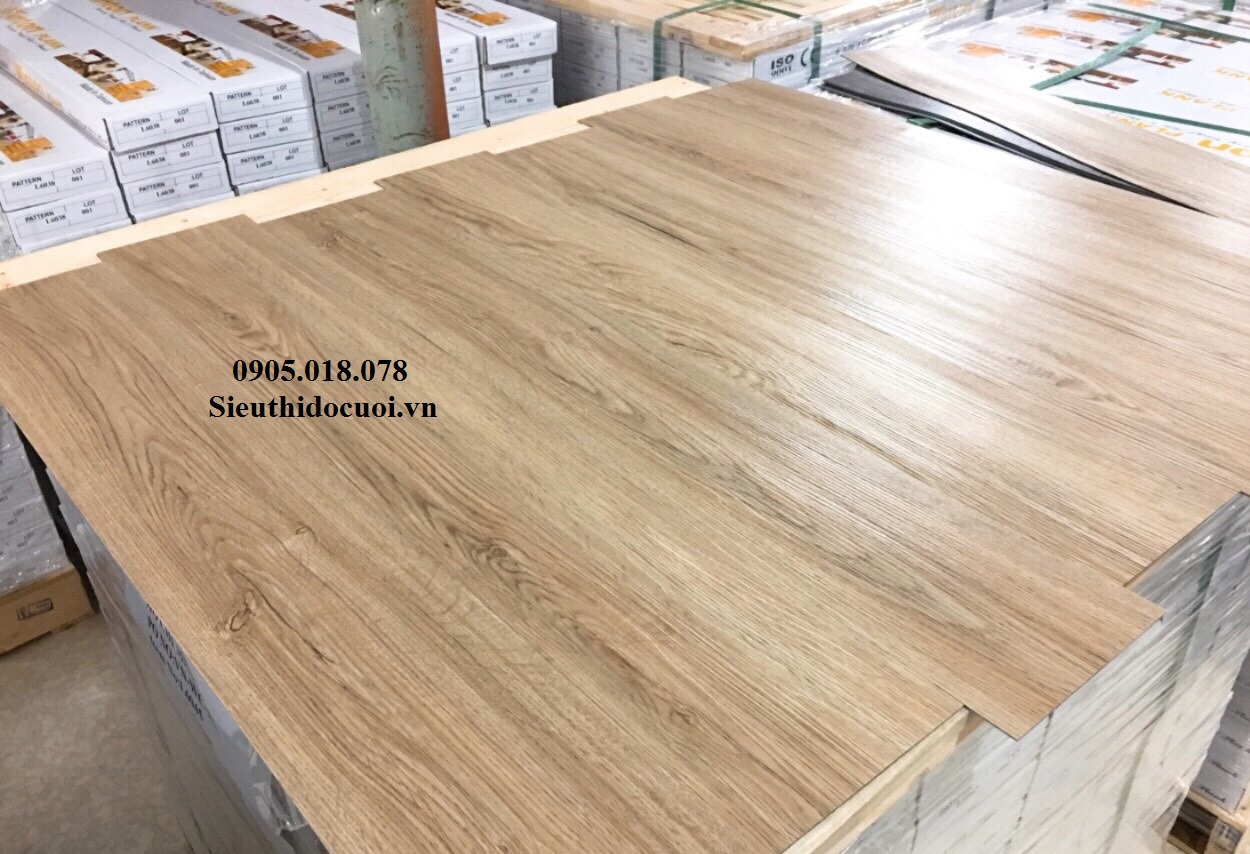 Sàn nhựa dán keo Sàn nhựa dán keo