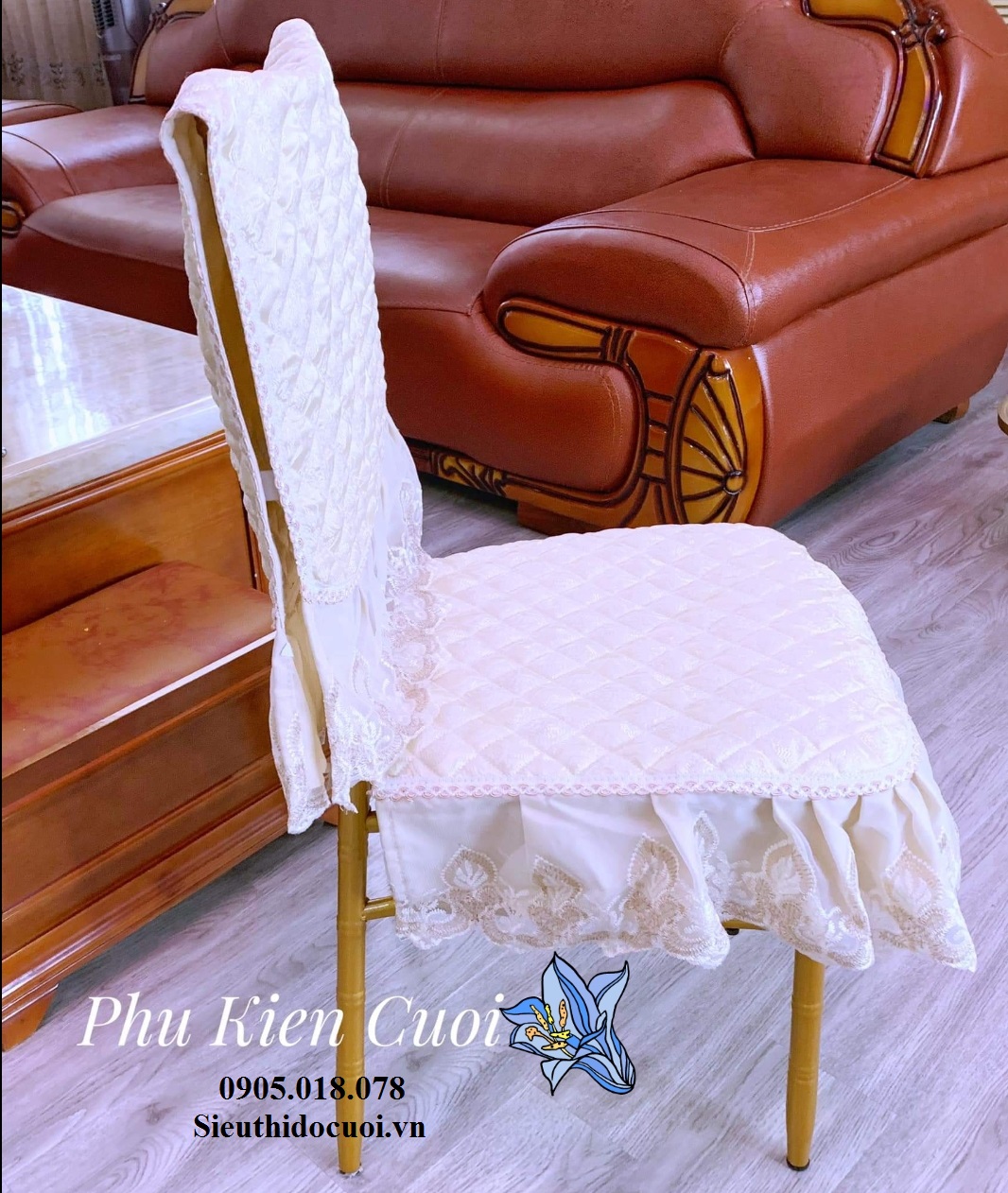 Miếng lót ghế, phủ ghế, trang trí ghế Tiffany Sty Hoàng Gia Miếng lót ghế, phủ ghế, trang trí ghế Tiffany Sty Hoàng Gia