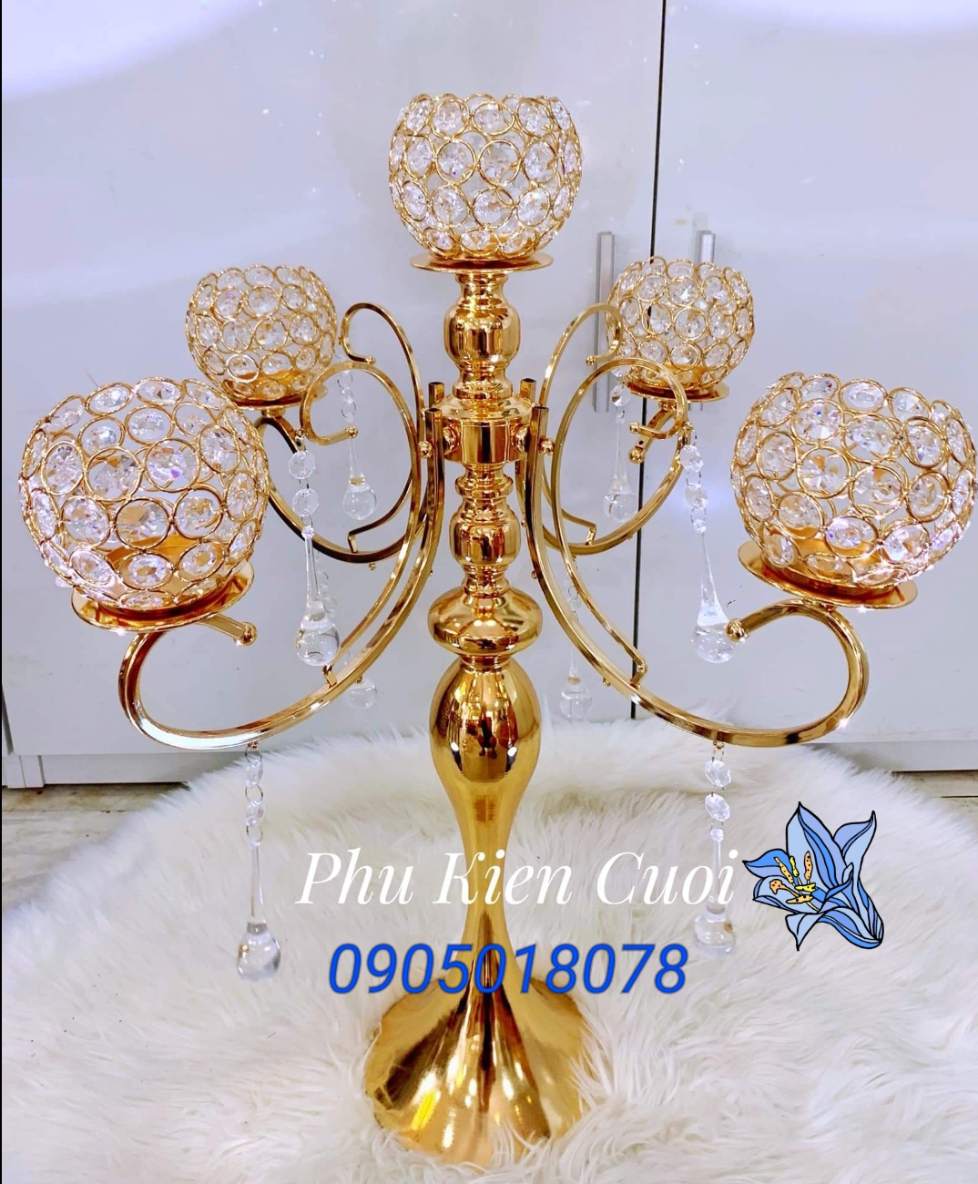 Chân nến pha lê màu vàng, chân nến màu bạc, chân nến giá sỉ Chân nến pha lê màu vàng, chân nến màu bạc, chân nến giá sỉ