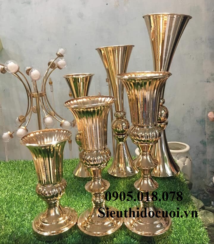 Chân cắm hoa trang trí giá rẻ Chân cắm hoa trang trí giá rẻ