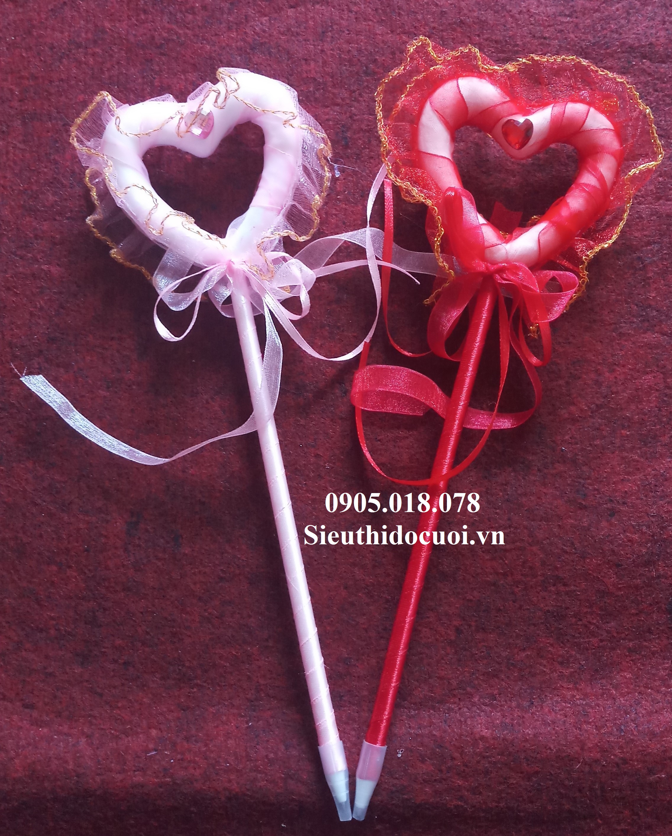 Bút và sổ ký tên Bút và sổ ký tên